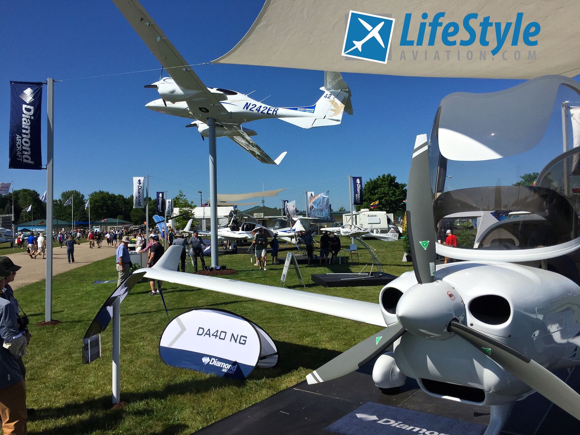 Diamond DA40 NG OshKosh 2016