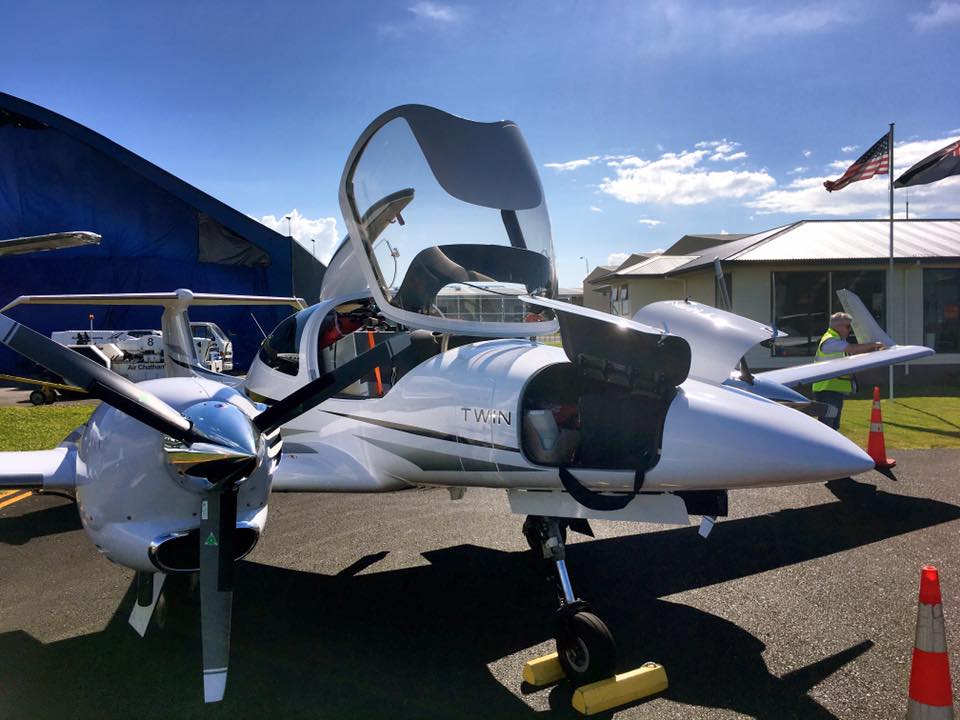 Diamond DA42