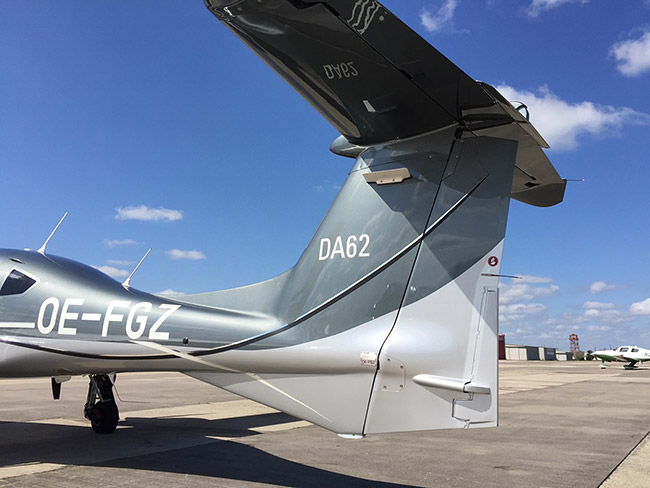 Diamond DA62 tail