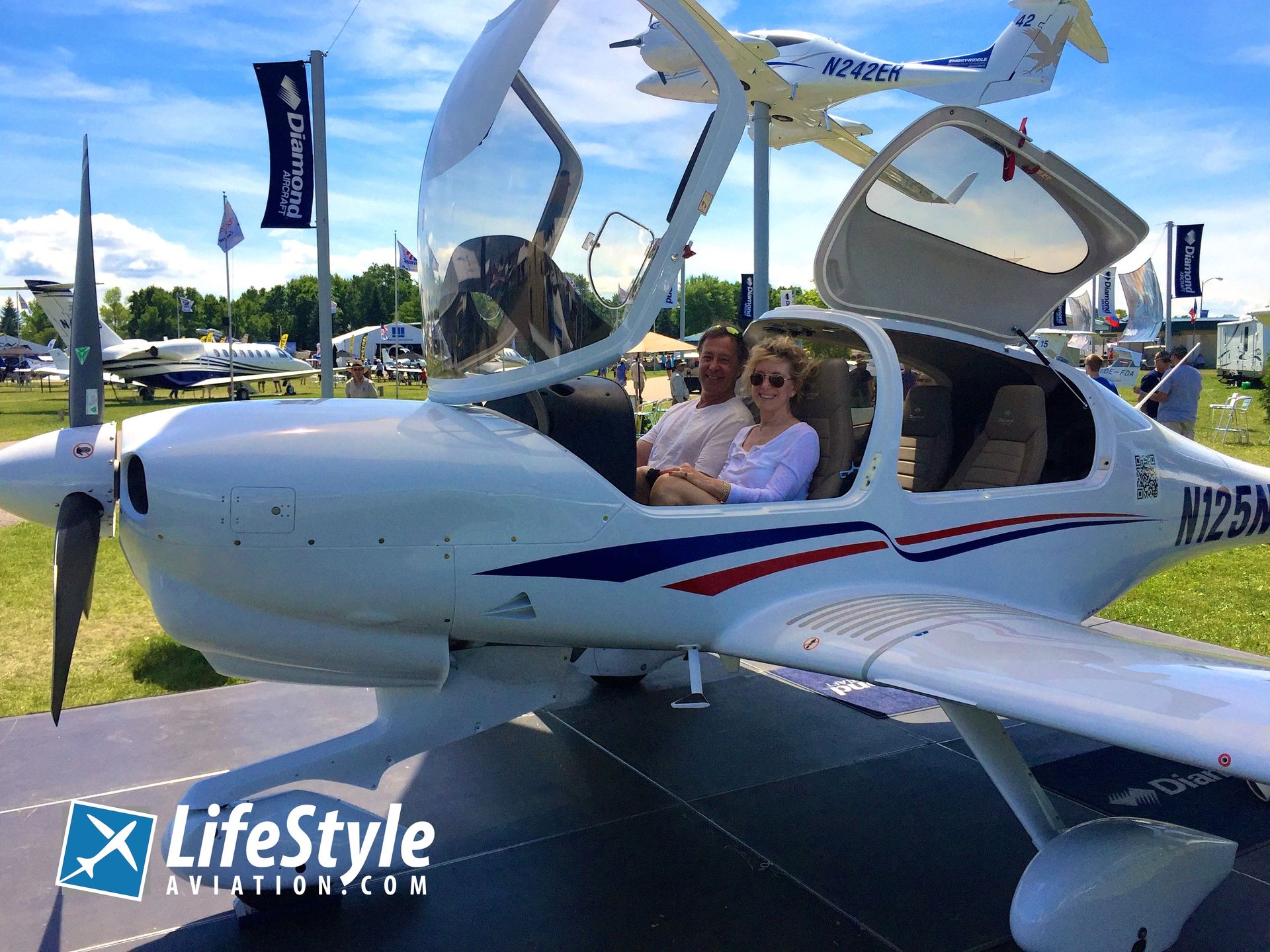 DA40 at OshKosh 2016