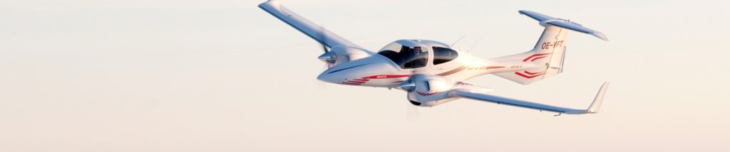 Diamond DA42 Flying