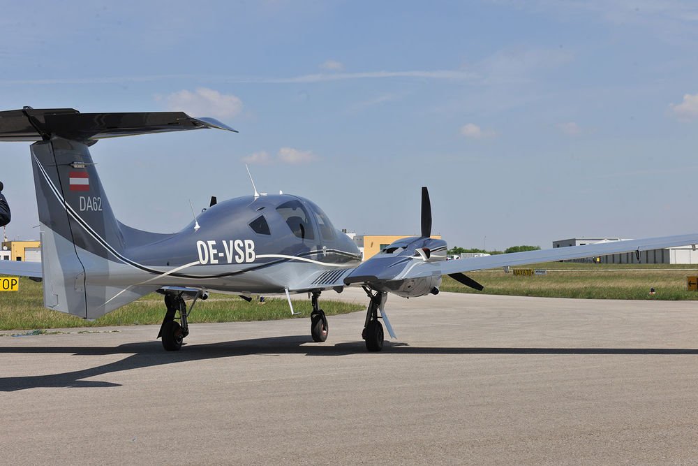 Diamond DA62 on the runway