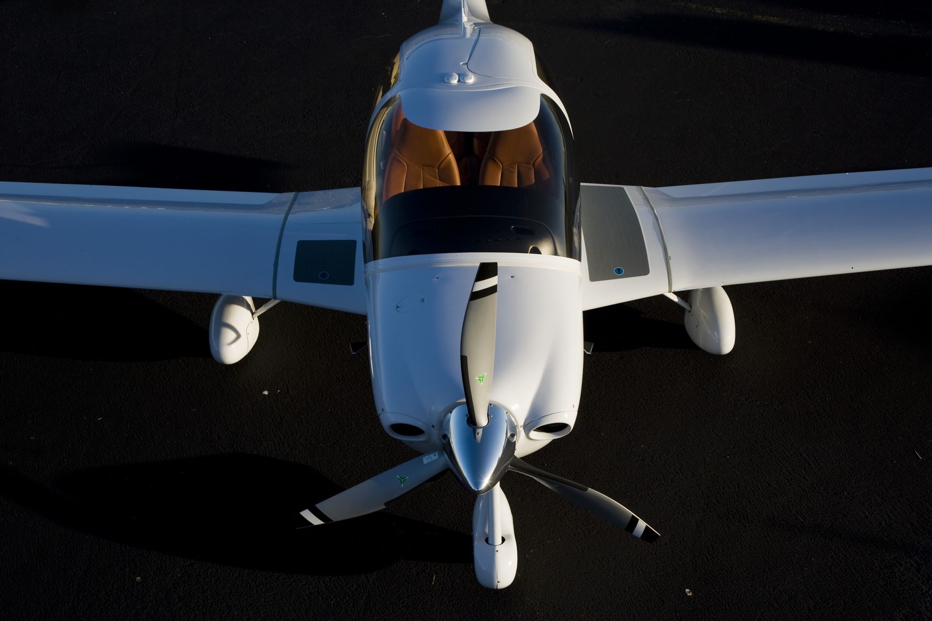 DA40